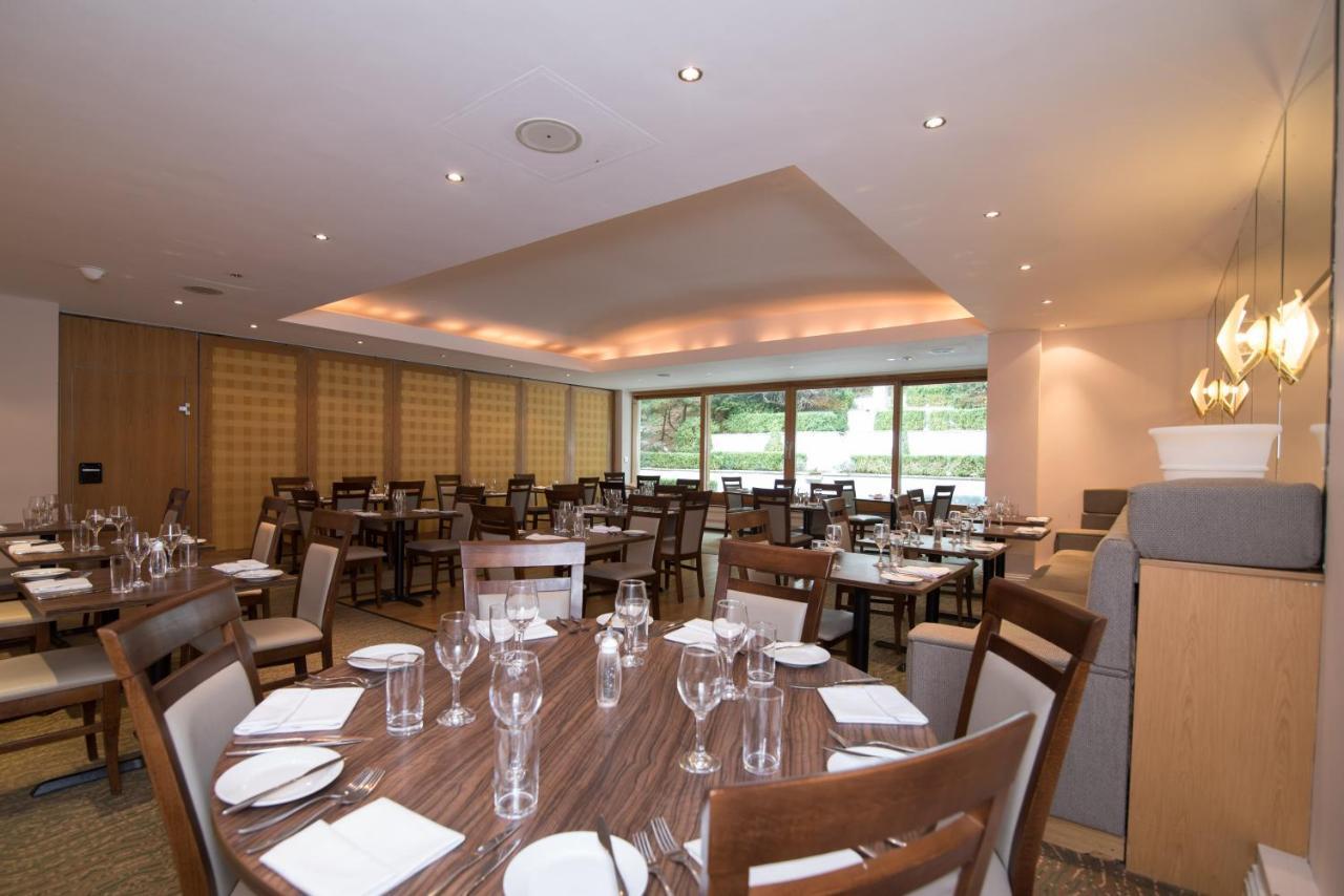Regency Park Hotel, Health Club & Spa Thatcham Exterior photo